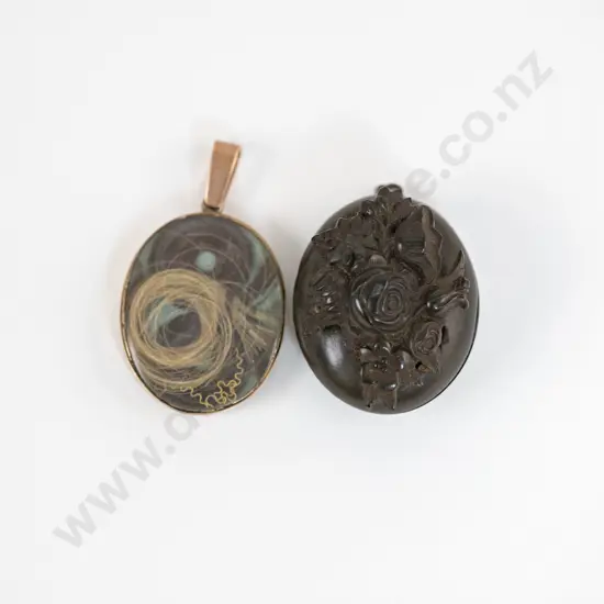 Victorian Vulcanite Locket (a/f) together with 9ct Mourning Pendant
