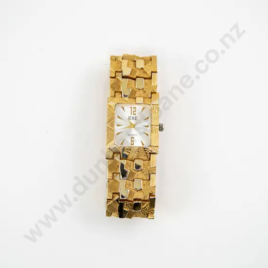 Mod C20th Design Gold Plated Wrist Watch