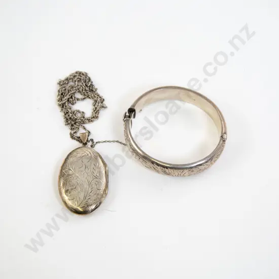 S/S Hinged Snap Bangle and Large Photo Locket Pendant on S/S Chain