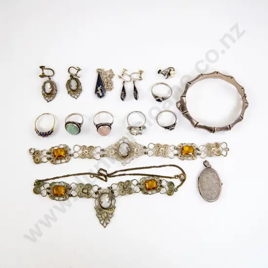 Assorted Sterling Silver Jewellery