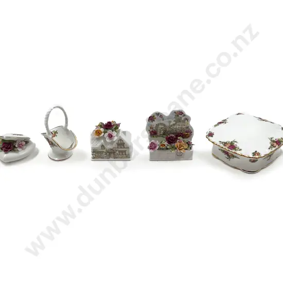 Collection of RA Old Country Roses Including Trinket Box and Posies (6pce)