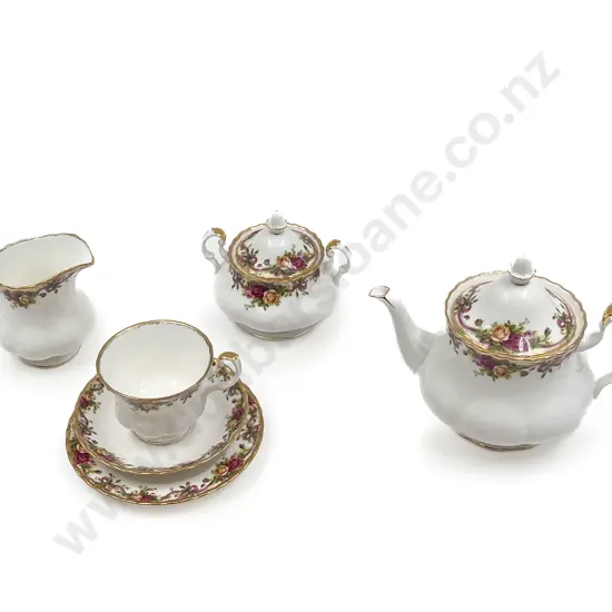 RA Old Country Roses Ruby Celebration 3pce Tea Set with CSP