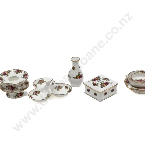 Collection of RA Old Country Roses Including Two Ashtrays with Trinket Box etc (9pce)