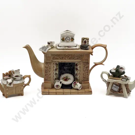 RA Old Country Roses Large Ornament Teapot with Two Miniature
