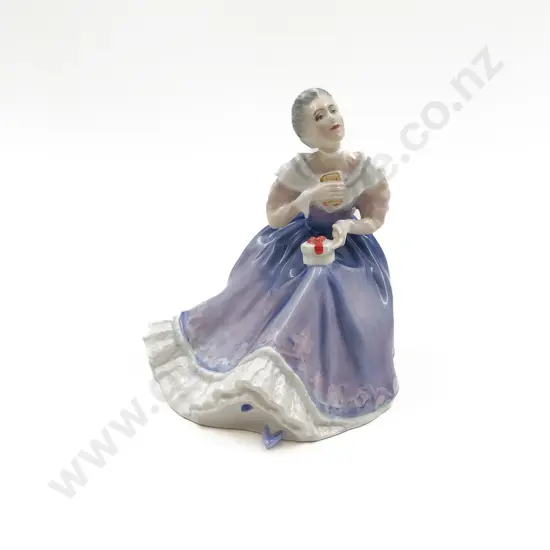 RD Figure Happy Anniversary HN 3097