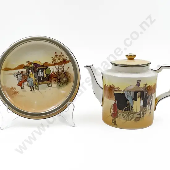 RD Coaching Scene Teapot and Teapot Stand