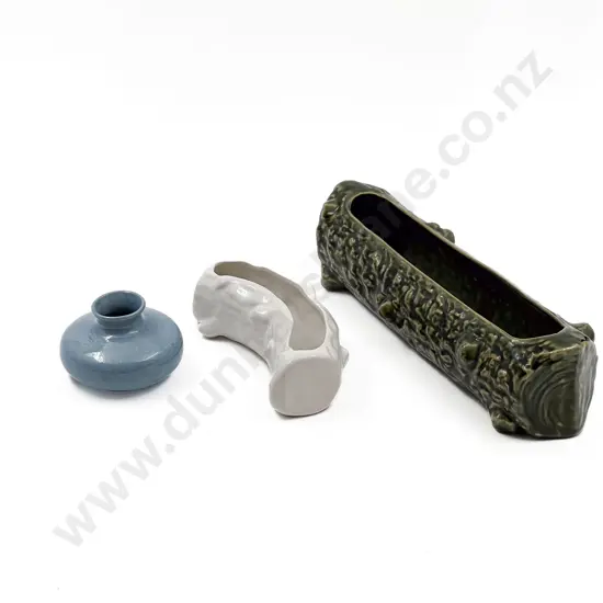 Two NZ Temuka Planters and Posy Pot