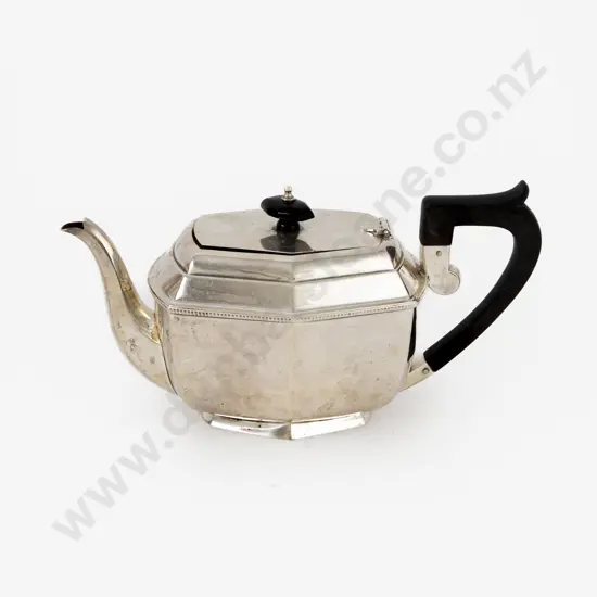 QEII S/S Teapot