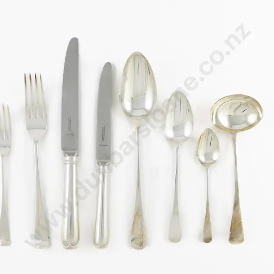 Extensive C19th 114pce S/S Canteen Suite Of Old English & Hanoverian Pattern Cutlery