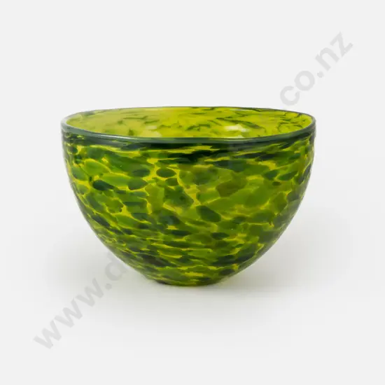 Large Garry Nash Art Glass Bowl