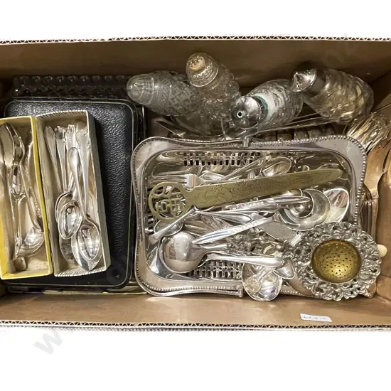 Quantity of Assorted S/P Including Cutlery etc