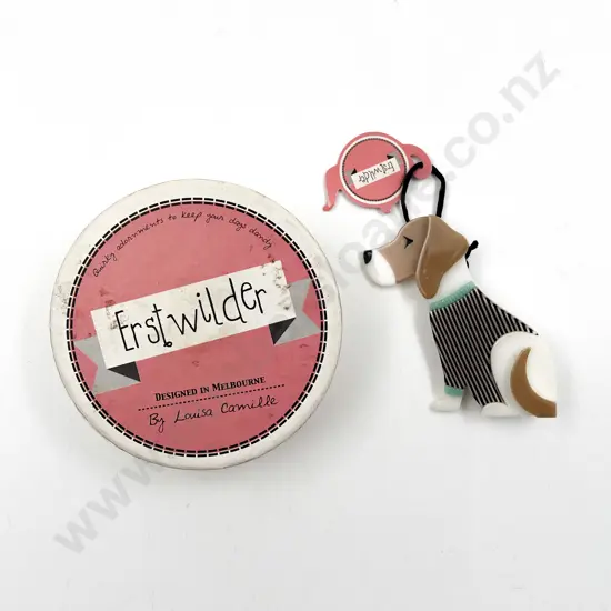 Boxed Erstwilder By Louisa Camille Brooch