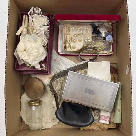 Box Quantity of Assorted Vintage Linen with Buttons and Assorted