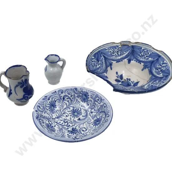 Four Pieces of Blue & White Pottery
