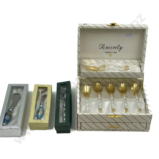 Quantity of Assorted Boxed Cutlery