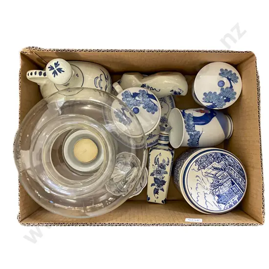 Quantity of Assorted Blue & White China