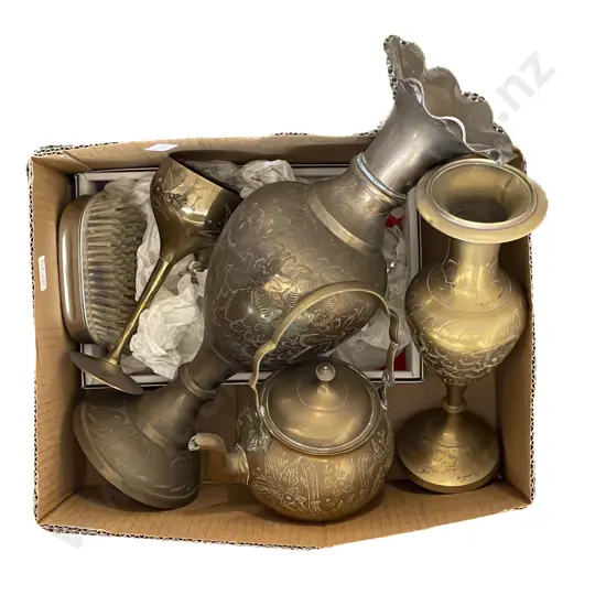 Quantity of Assorted Brass Ware