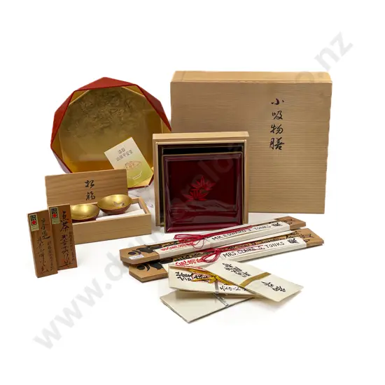 Quantity of Assorted Lacquer Ware etc