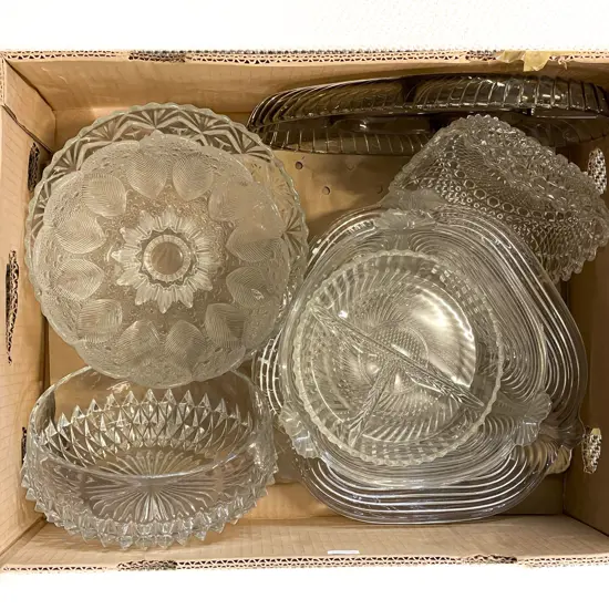 Box Quantity of Assorted Glass Dishes etc