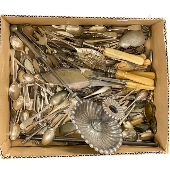 Quantity of Assorted Cutlery etc