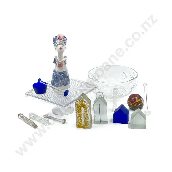 Quantity of Assorted Ornaments with Bowl & Stand