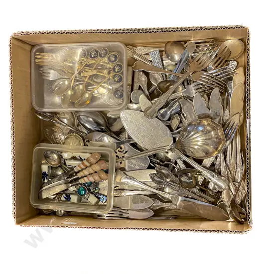 Box of Assorted Cutlery