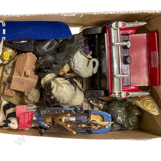 Quantity of Assorted Animal Ornaments etc