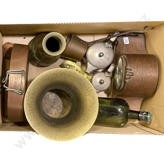 Quantity of Assorted including Brass Bookends