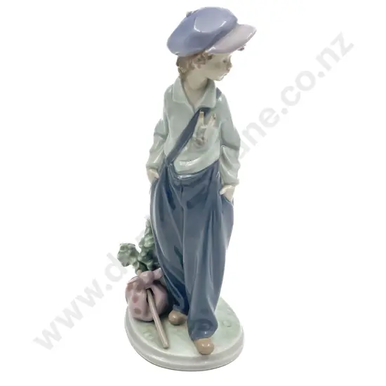 Lladro Figure "The Wanderer"