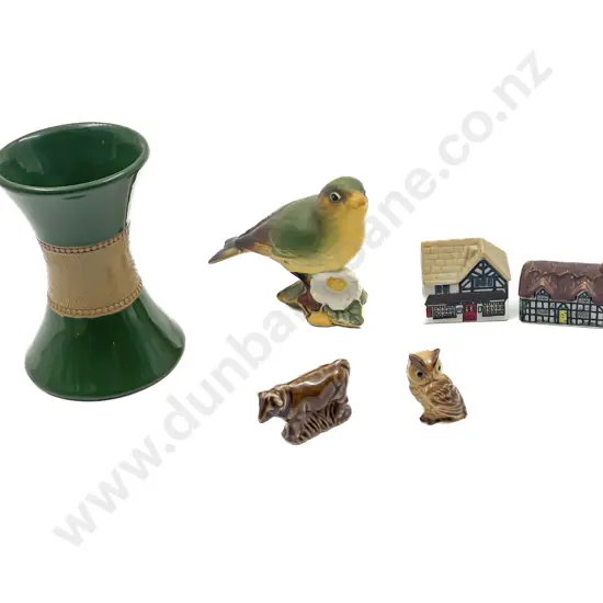 Small Quantity of Assorted Ornaments etc incl Wade & Beswick