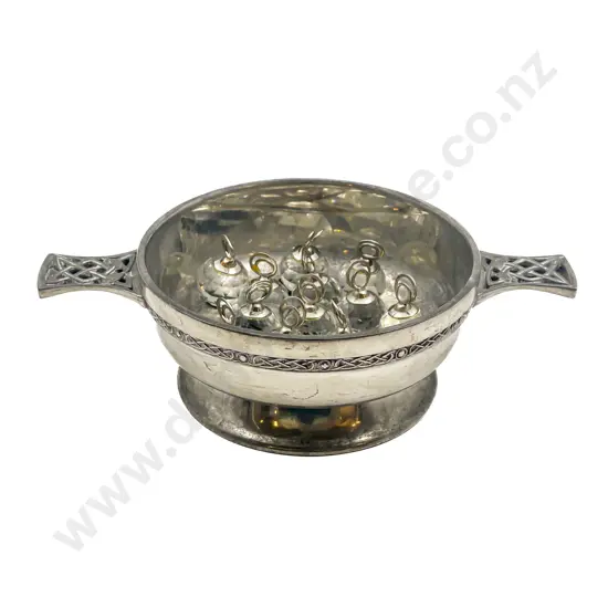 Quantity of Assorted Swarovski Style Place Holders etc