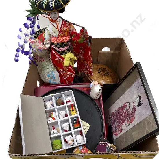 Quantity of Assorted Japanese Figures and Tableware etc