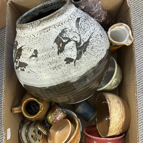 Quantity of Assorted Pottery etc