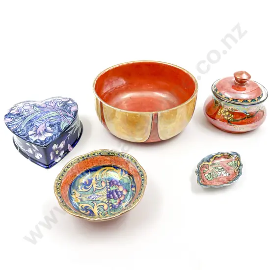 Quantity of Assorted Maling and Grimwades China