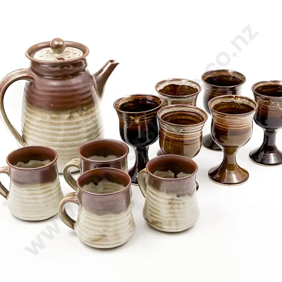 Quantity of Assorted Pottery