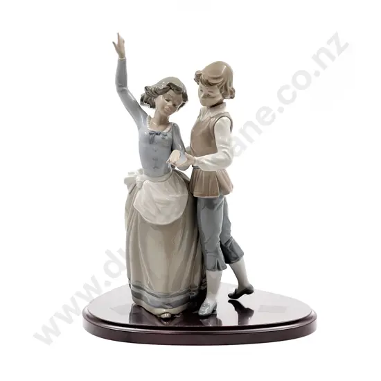 Lladro Figure Group Young Dancers