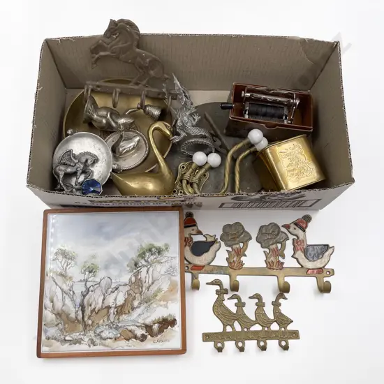 Quantity of Assorted Vintage Metal Ware incl Coathooks & Wall Sconces