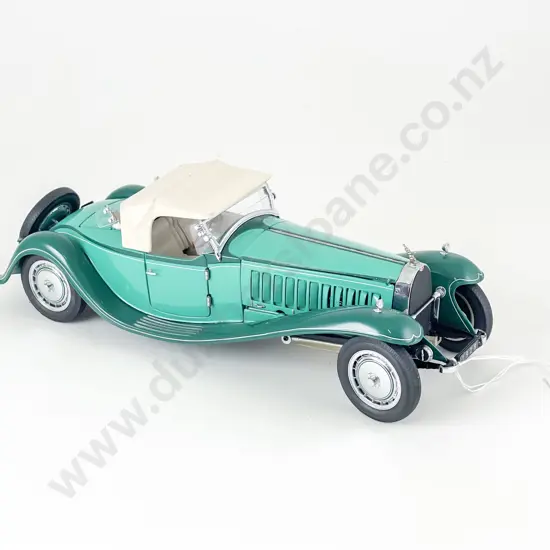 Franklin Mint 1929 Bugatti Type 41 Royale Roadster - unboxed