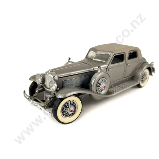 Franklin Mint 1933 Duesenberg SJ Twenty Grand - unboxed damage to head ornament