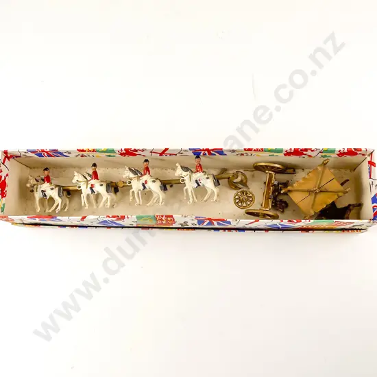 C1953 Crescent Diecast Coronation Coach and Horse (faults)