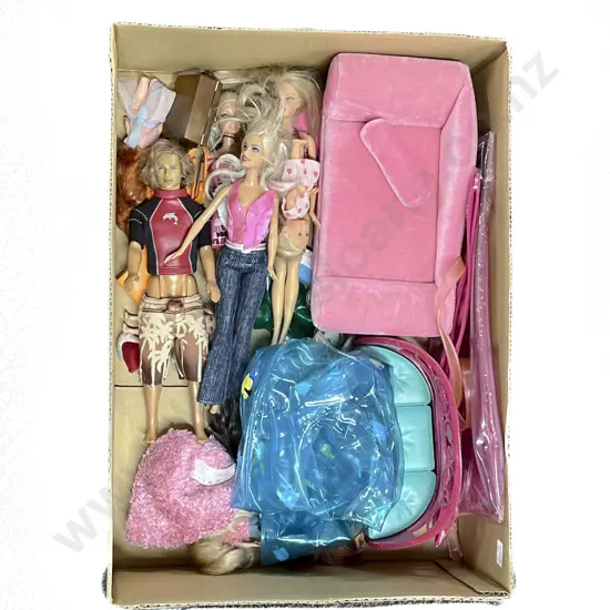 Collection Barbie Dolls and accessories playworn