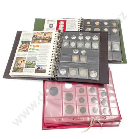 World Vintage Currency in Two Munten & Landen Albums and loose sheets