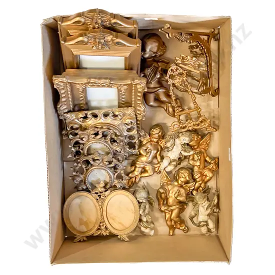 Quantity of Assorted Gilt Painted Picture Frames & Ornaments etc