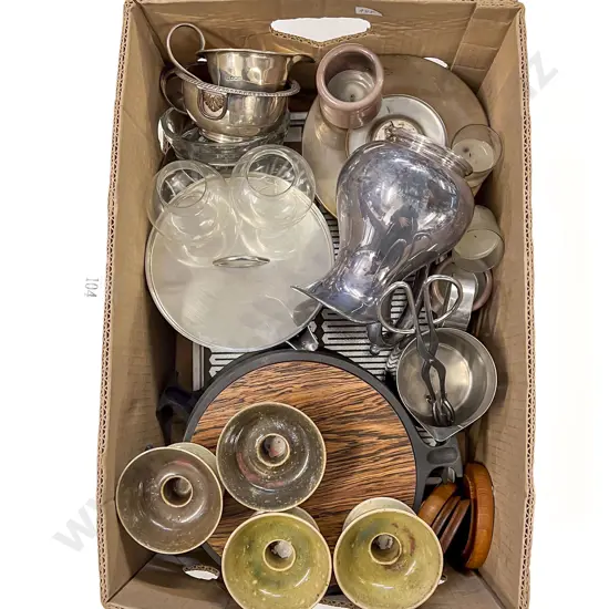 Quantity of Assorted Vintage Serving Ware & S/P etc