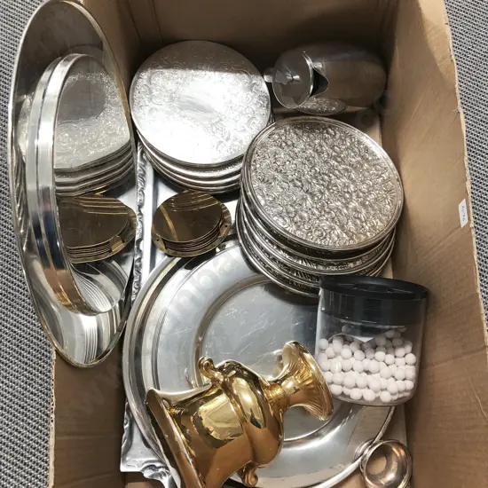 Qty of Assorted Servingware etc