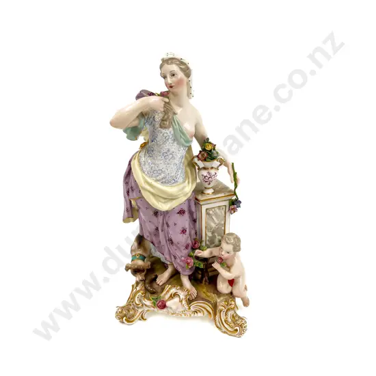 Meissen Crossed Swords Marks Porcelain Figurine