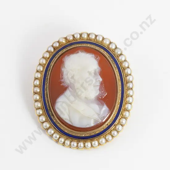 Victorian Grand Tour 15ct and Hardstone Portrait Cameo Brooch/Pendant