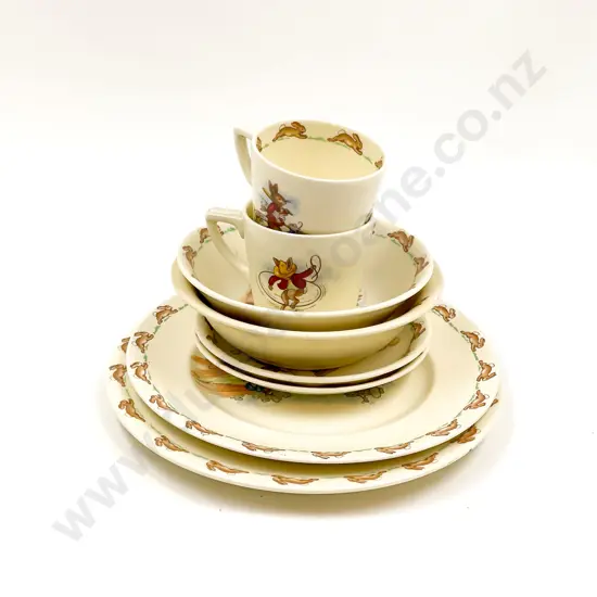 Seven Pieces of RD Bunnykins & Royal Winton Dessert Bowl