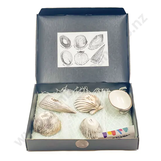 Boxed Set of Royce McGlashen NZ Shell Dipping Bowls