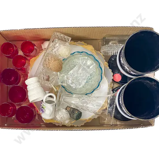 Quantity of Assorted Glass Ware incl Cranberry Glass etc
